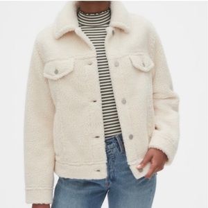 Gap NWT Sherpa Jacket